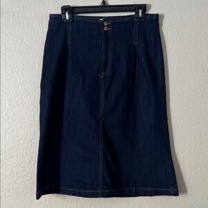 Like New! Wash Lab Denim Button Front Dark Denim A-Line Skirt in Size 29